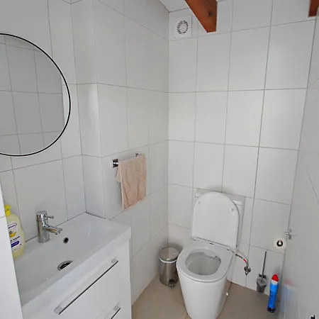 Villa Relaxa - Modern With Private Pool & Sea Views In