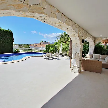 Relaxa - Modern With Private Pool & Sea Views In Villa