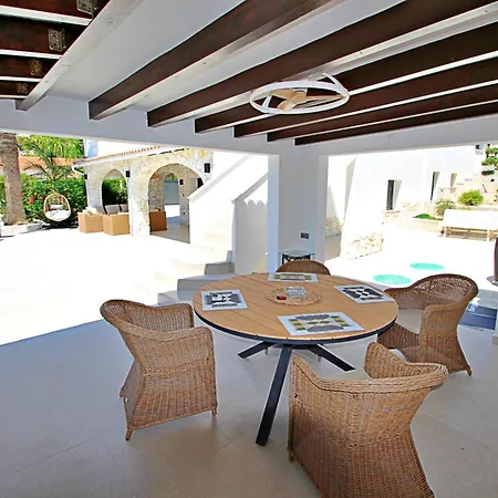 Villa Relaxa - Modern With Private Pool & Sea Views In *